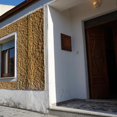Confortable House *